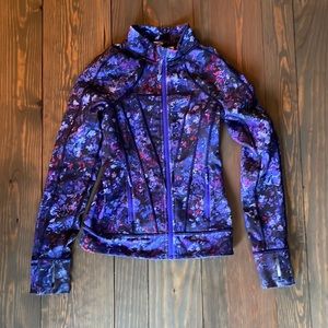 Iviva define jacket!